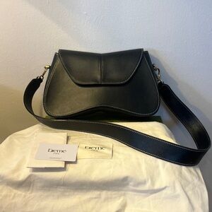 Elleme Black Space Bag Crossbody / Shoulder Carry Contrast Stitching